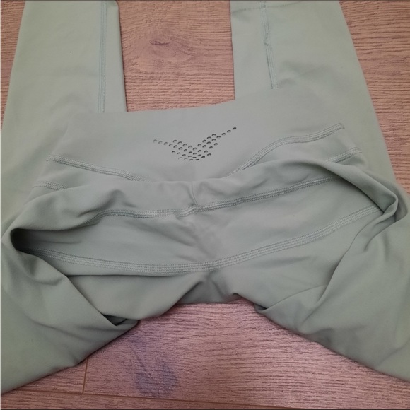 Whitney Simmons x Gymshark high rise moss green legging - Picture 11 of 12
